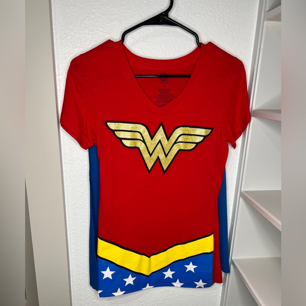 Wonder Woman tee